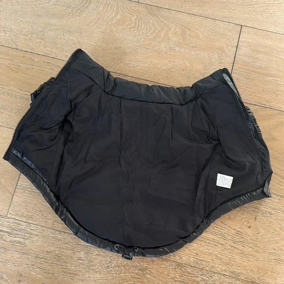 The Dog Face Black Puffer Jacket - Picture 5 of 10